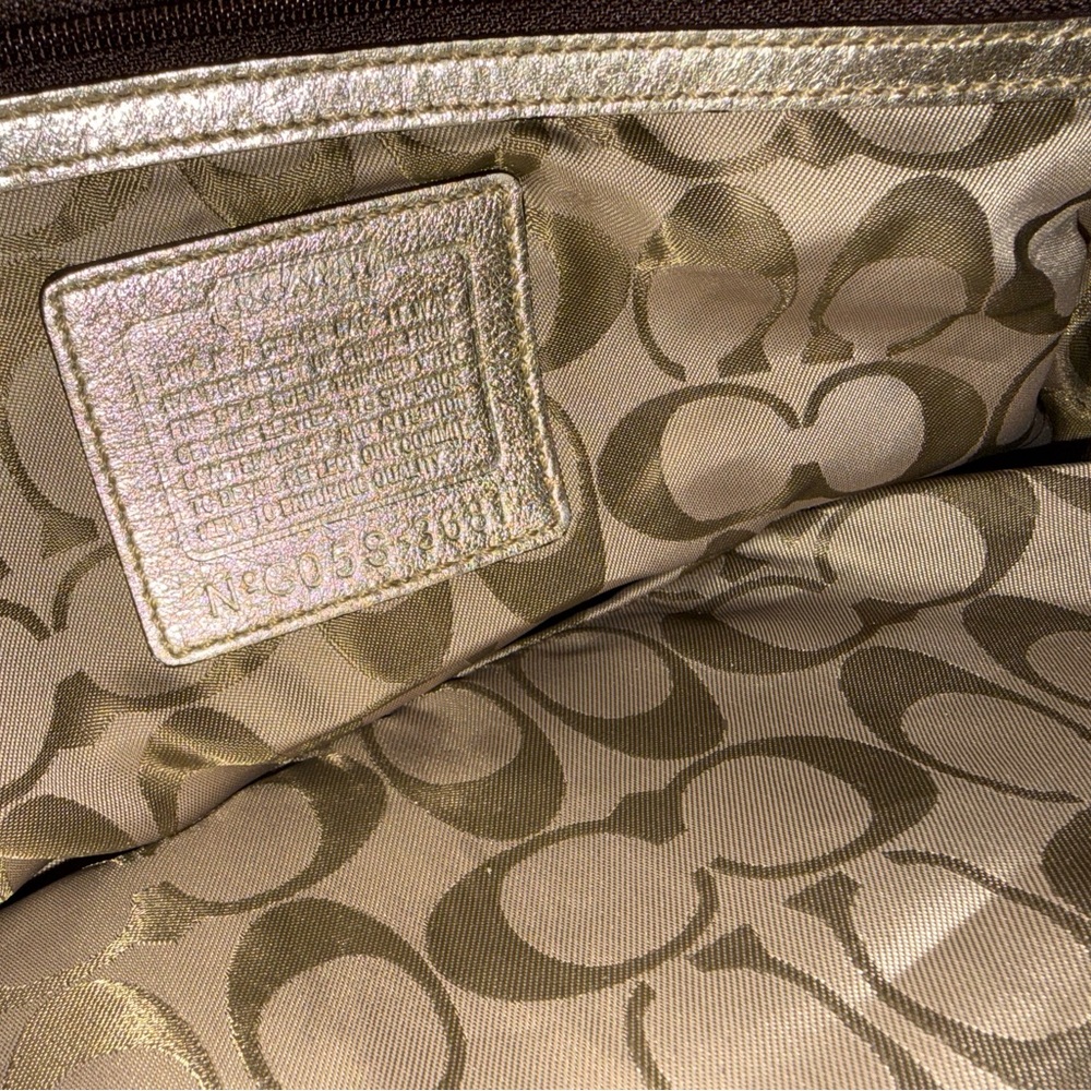 Vintage Coach Beige and Silver Suede Satchel - Picture 15 of 15